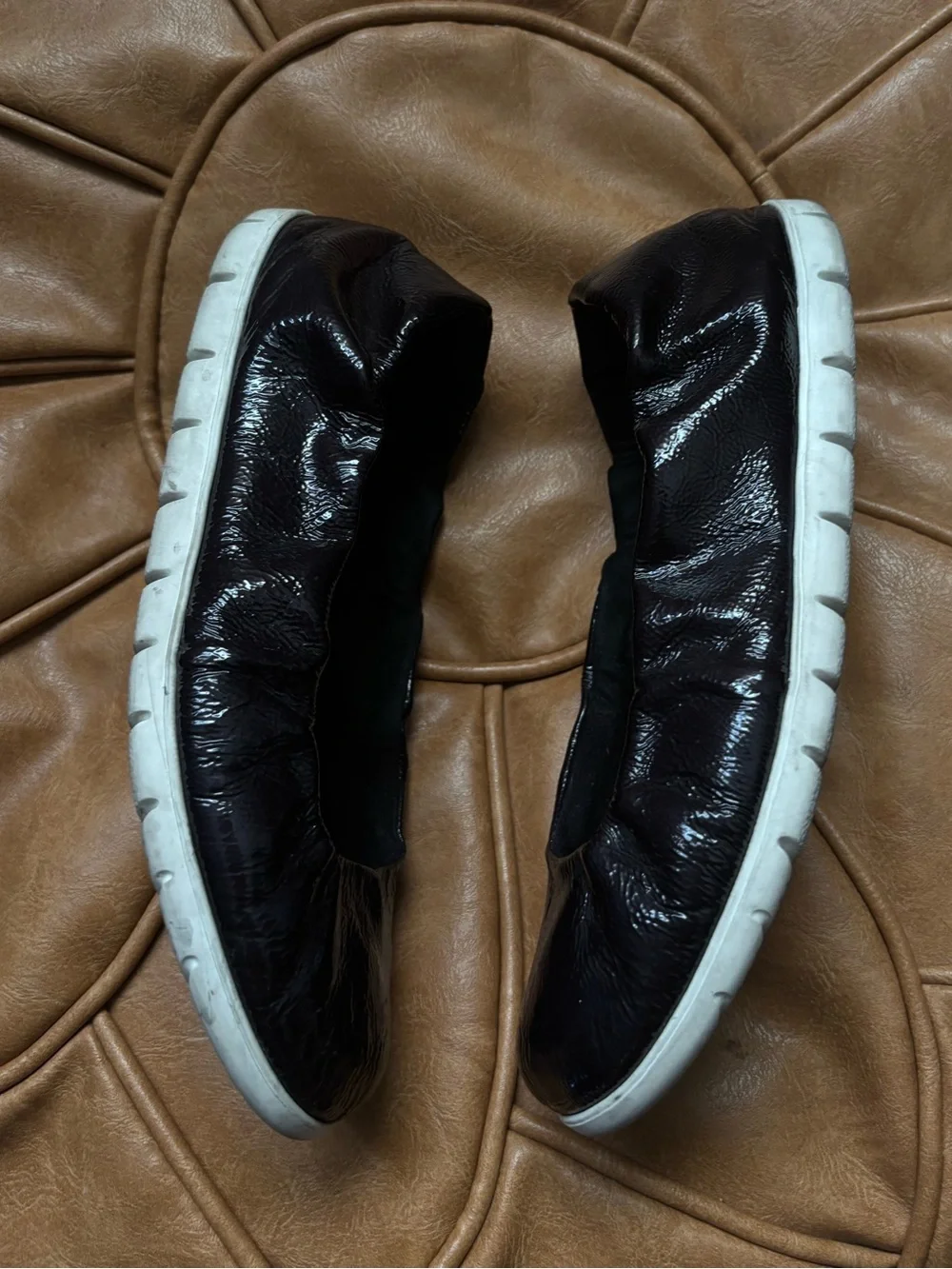 SAS Radiant Ballet Flat Carbon Black Patent Leather Womens 8
